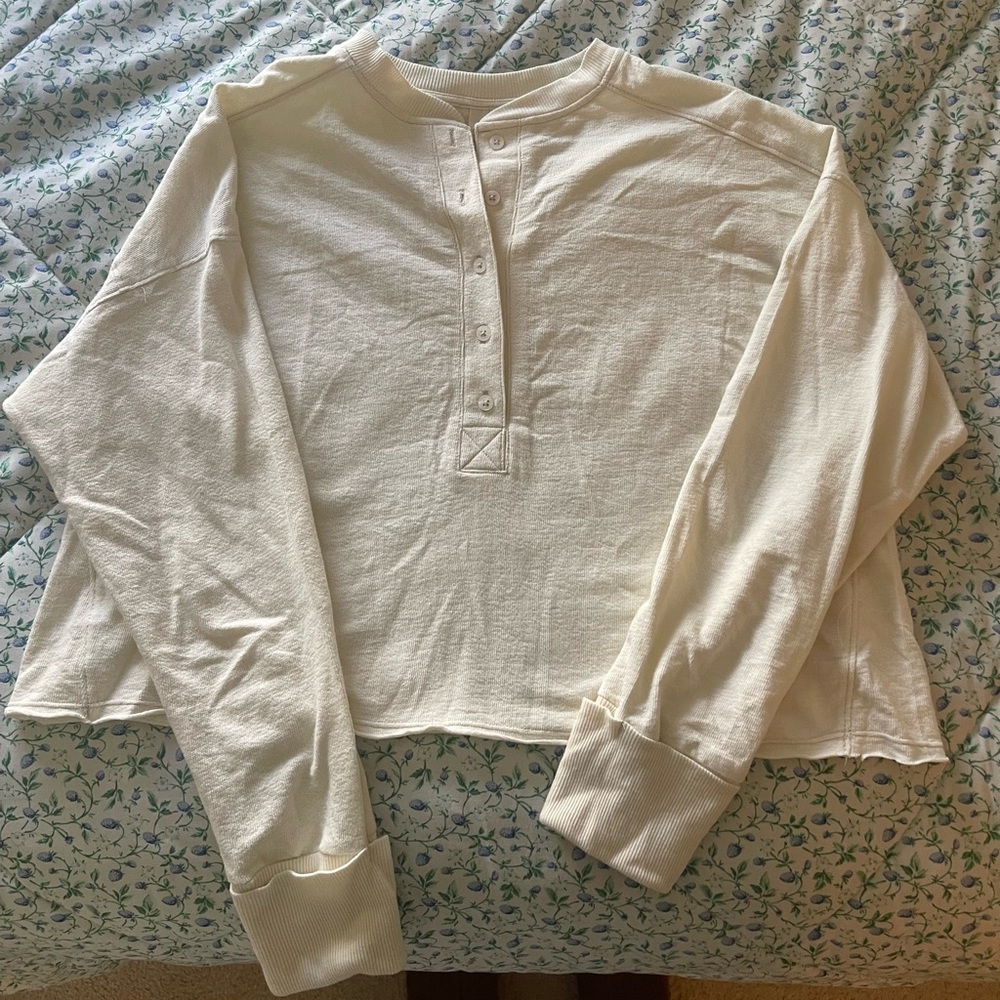 Cream Long Sleeve Crop T shirt